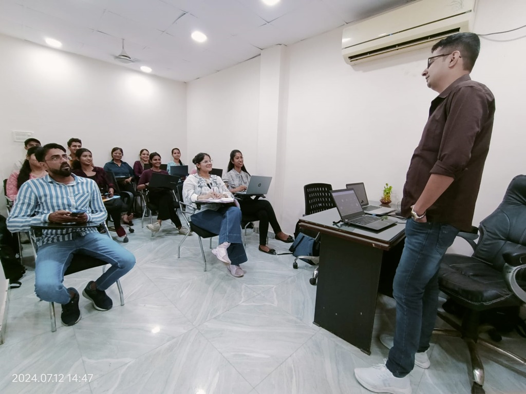 Delhi Courses Academy Delhi Courses Academy